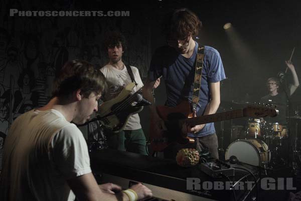 THE WHITEST BOY ALIVE - 2009-04-15 - PARIS - La Maroquinerie - 